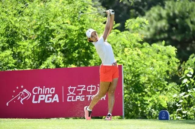 战报｜“渤锐杯”王馨迎领跑中国军团萨兰朋冲击个人第三冠