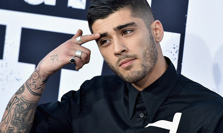 黄金比例标准身材第一人,黄金比例脸排行