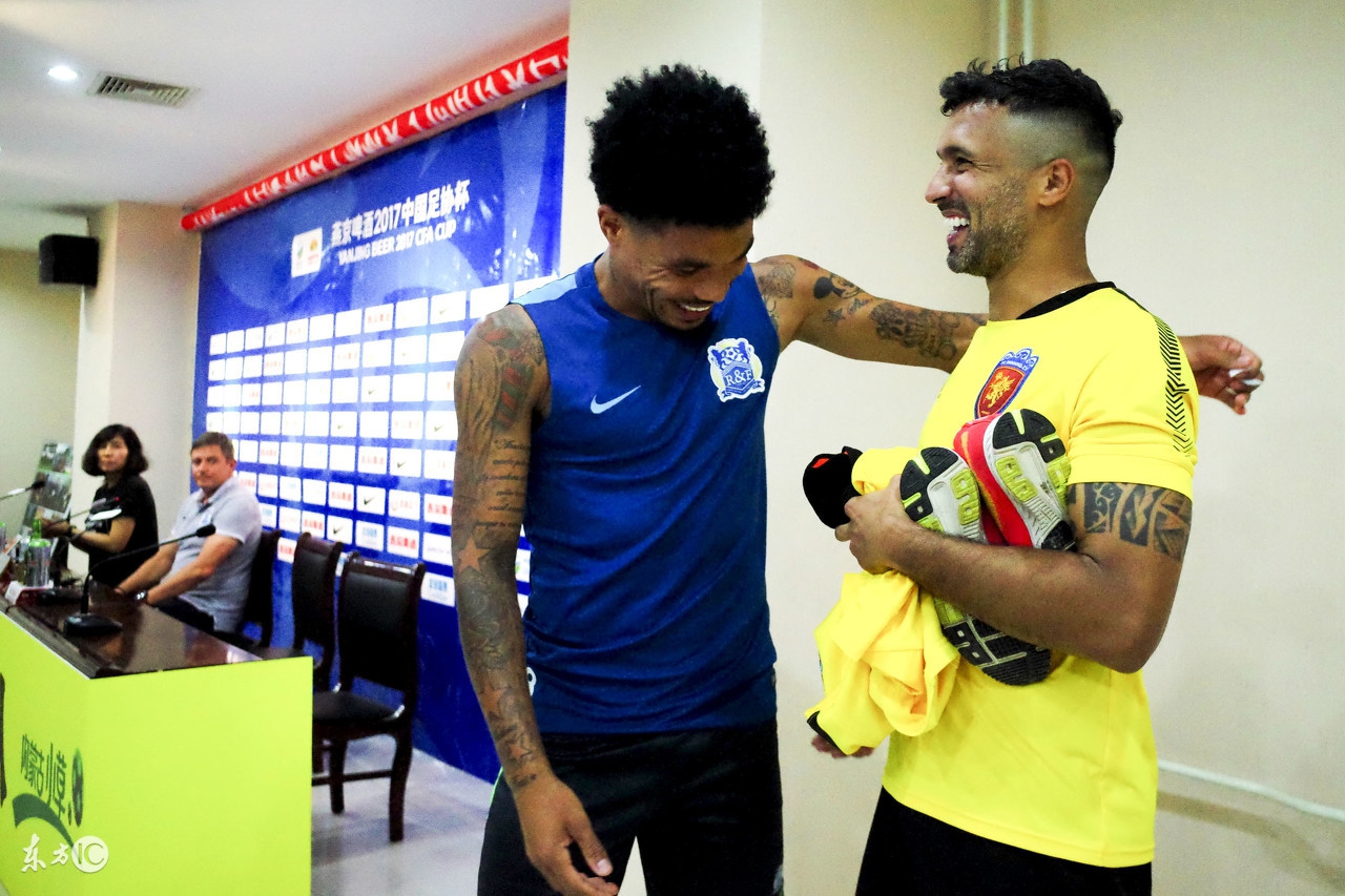 瀵屽姏楂樺厜鏃跺埢,涓嶈杩蜂俊澶х墝