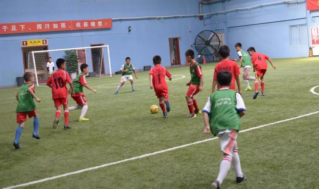 鐖辨垜澶у叴鍥介檯灏戝効瓒崇悆姣旇禌,鐖辨垜澶у叴瓒崇悆鑱旇禌