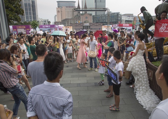 宁波地标天一广场,宁波市中心天一广场