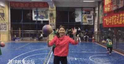 她是女版德鲁大叔，也是库里死忠！这个广东女孩打篮球很厉害