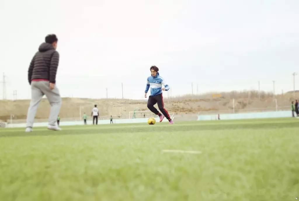 牛骏峰表演京剧,牛骏峰京剧功底视频