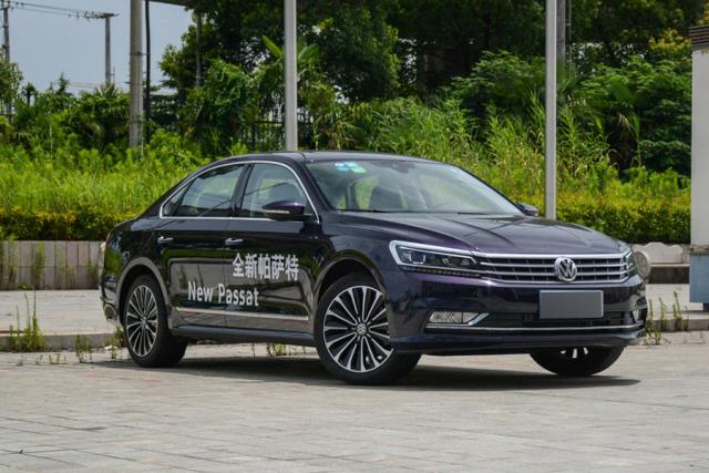 迈腾对比新款帕萨特,新款迈腾帕萨特对比