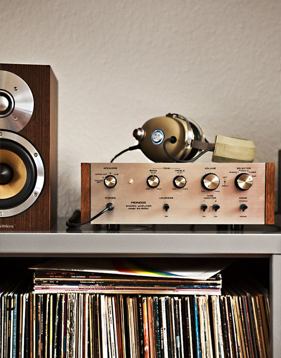 一代人的回忆女声,回忆听收音机的时光