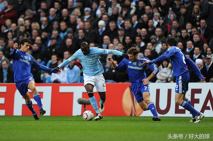 世界前五克鲁伊夫,世界足坛十大成功转会