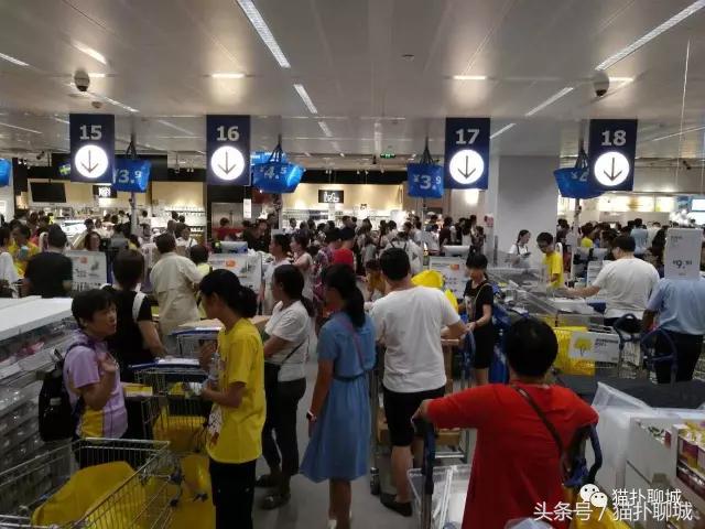 带聊城网友提前感受济南宜家的魅力，不仅人多购买力也爆棚