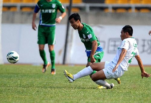 从体育老师到英超,从体育老师到球员