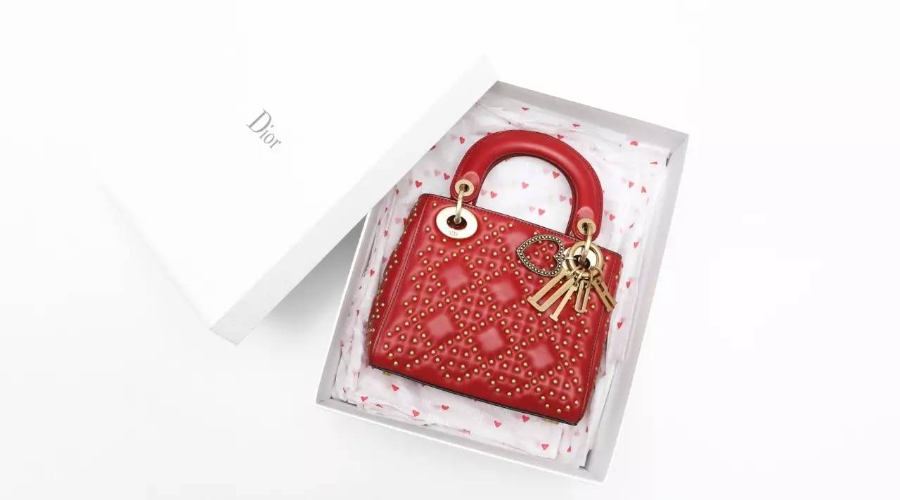 如何买得到真包,怎么一眼认出包品牌