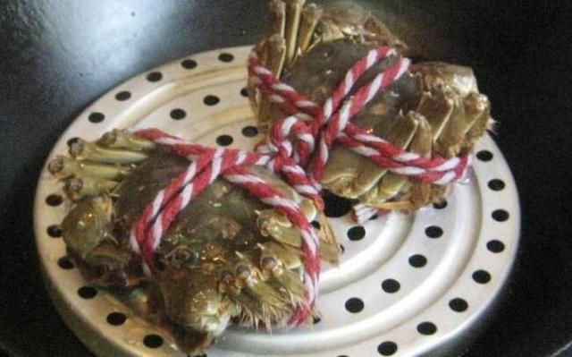 大闸蟹最好吃的味道是怎样做的,大闸蟹要怎么烹饪才好吃呢