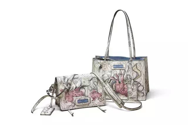 prada三合一包包七夕,prada包大爆款