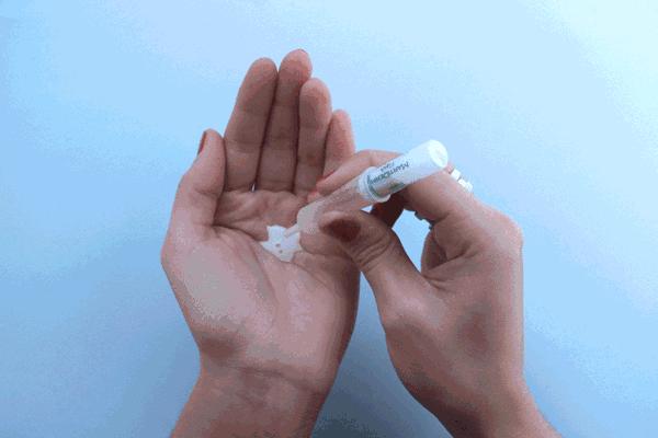 这个让「90后少女」一夜回春的护肤界新网红，到底值不值得买？