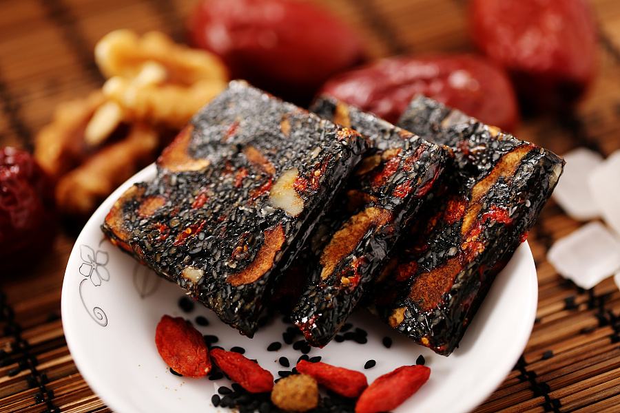 阿胶怎么吃最简单方便,阿胶的吃法怎样吃才最有效