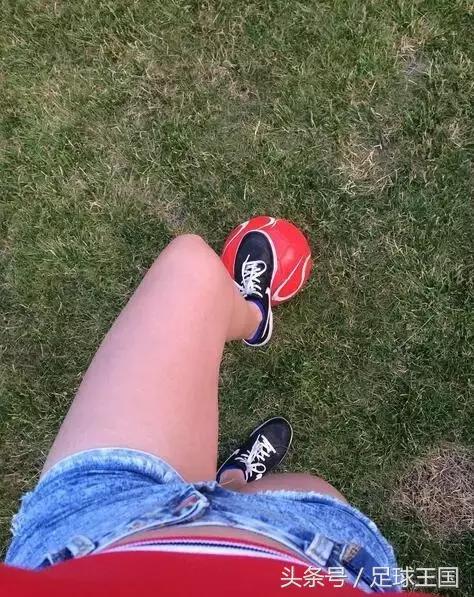 兄弟遇到一个很喜欢的女生,兄弟遇到喜欢的女生怎么办