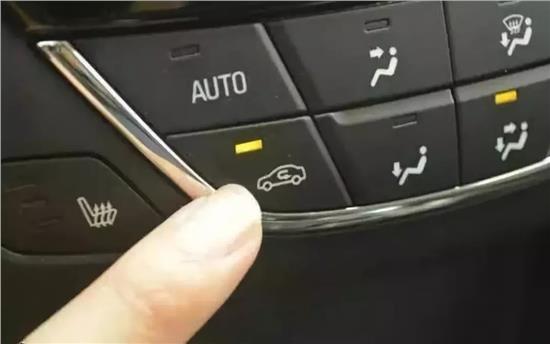 开车抽烟不掉烟灰,开窗户抽烟烟味多久能散