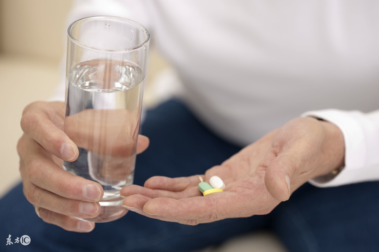 关注这些常用药掰开吃后果很严重,关注不要乱吃药不要多种药混着吃