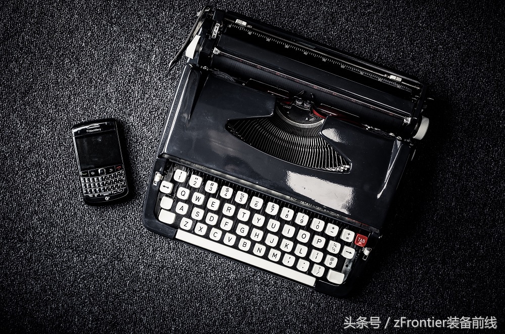 复古打字机键盘和现在的区别,手感最好的打字机键盘
