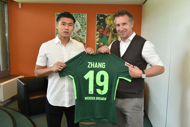 他是中国最低调的运动员,他是中国足球的第一人