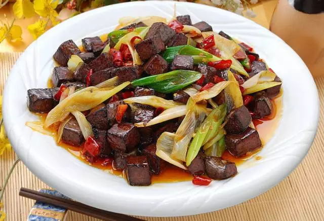 孩子变笨的五种饮食原因,孩子变笨反应慢有这3点