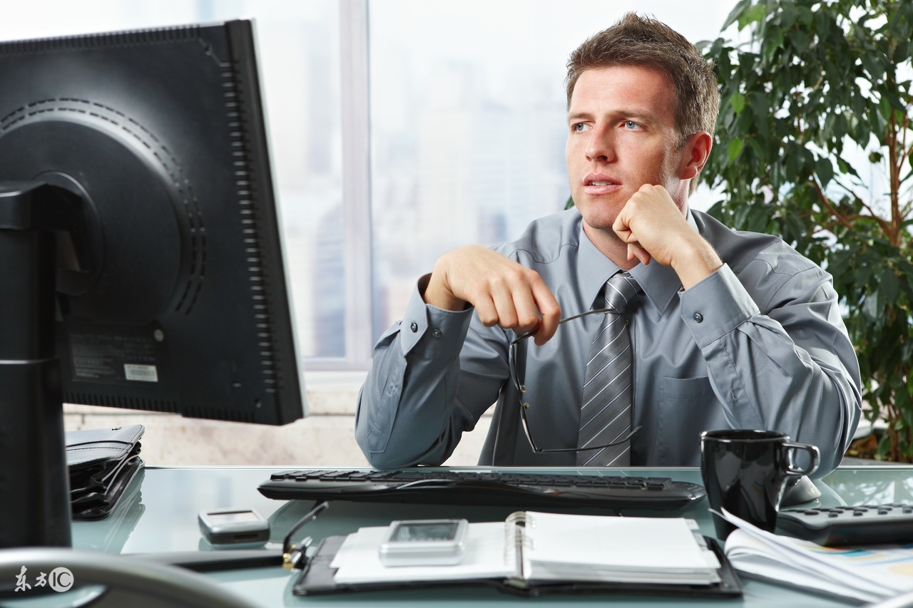 在你看来，钱多轻松的大学老师其实是有苦说不出