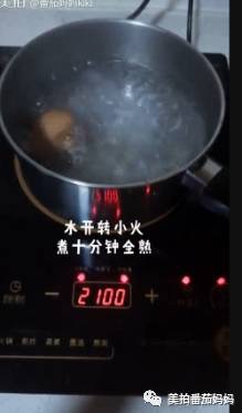 宝宝辅食蛋黄泥视频,宝宝辅食八分之一蛋黄