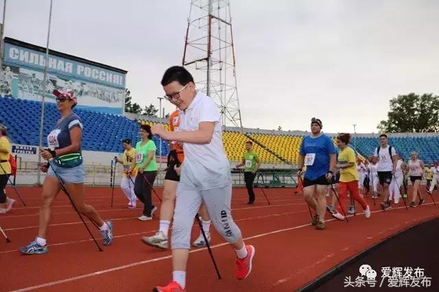 俄罗斯人在黑河的视频,黑河实拍俄罗斯