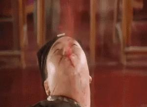 拔牙前吸了一口笑气，牙不疼了，牙医也变帅了呢！