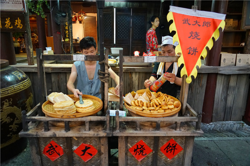 杭州宋城80元票玩什么,杭州宋城去玩还要预约吗