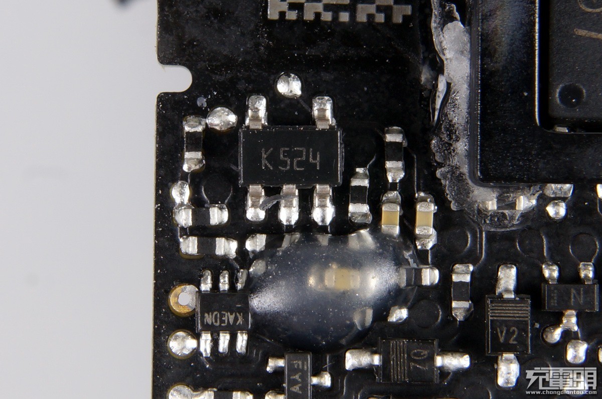 6650毫安充电器,628元电池充电器