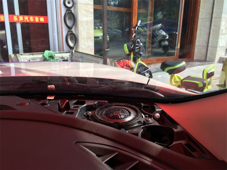 马自达阿特兹boss音响改装,马自达阿特兹音响改装