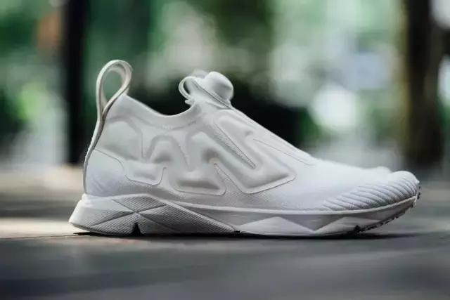 最新球鞋便宜又实用,新发布的球鞋去哪里抢购