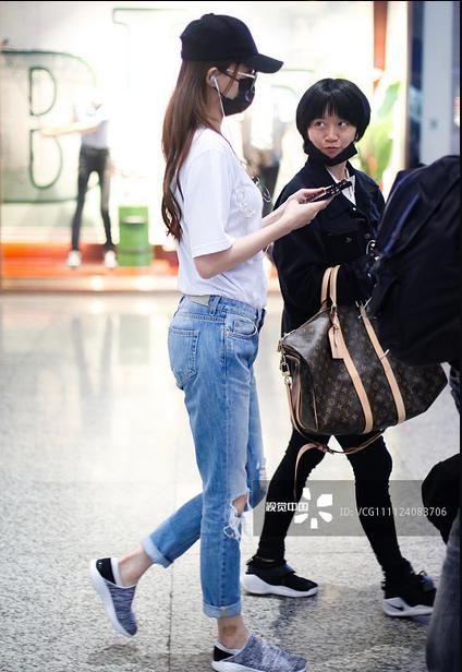 当明星戴上口罩你还能认出来吗,当明星摘下面罩