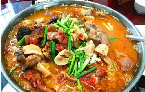 分享一个简单实用的腊味猪蹄、猪头肉、猪内脏做法