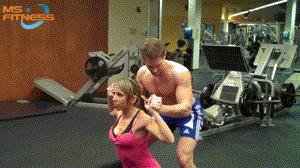 徒手深蹲50个深蹲相当于跑多少米,深蹲的标准姿势是怎样的