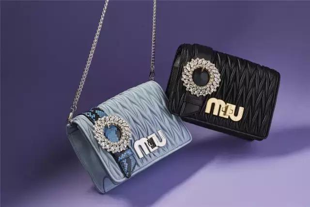 prada三合一包包七夕,prada包大爆款