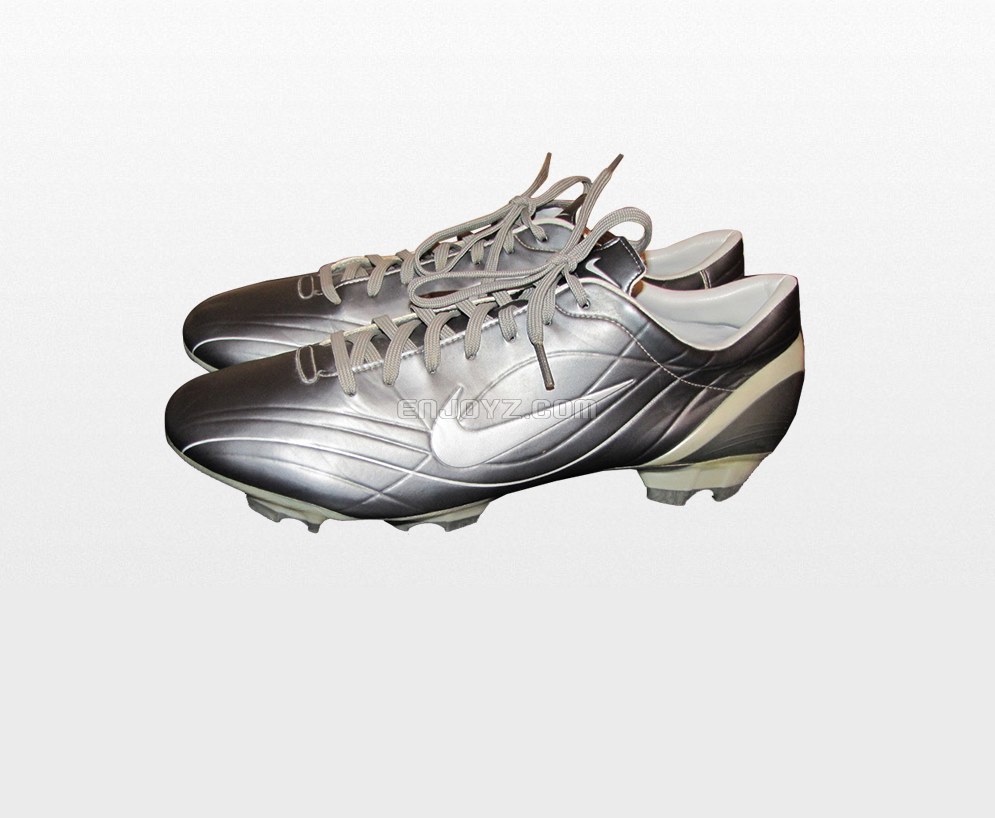 耐克刺客mercurialsuper,耐克刺客对标阿迪什么系列