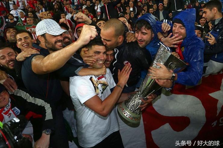 世界前五克鲁伊夫,世界足坛十大成功转会