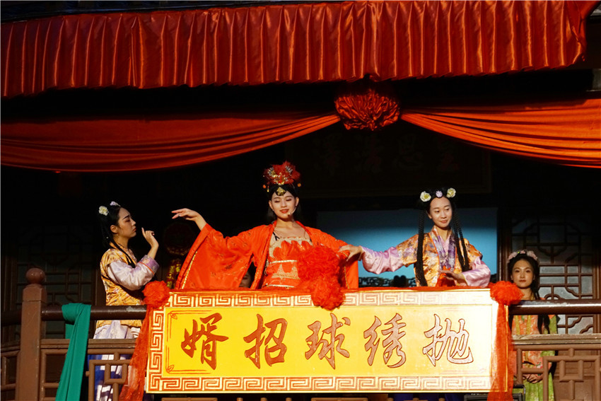 杭州宋城80元票玩什么,杭州宋城去玩还要预约吗