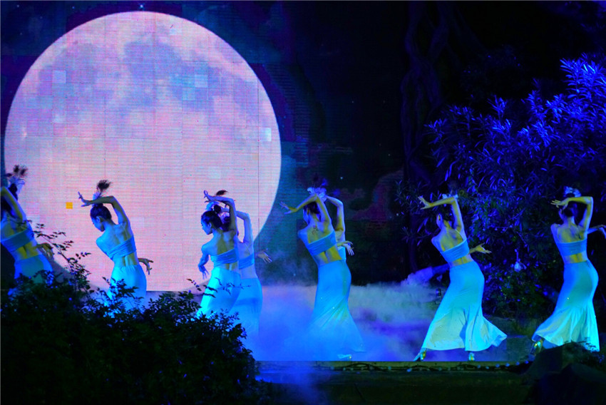 杭州宋城80元票玩什么,杭州宋城去玩还要预约吗