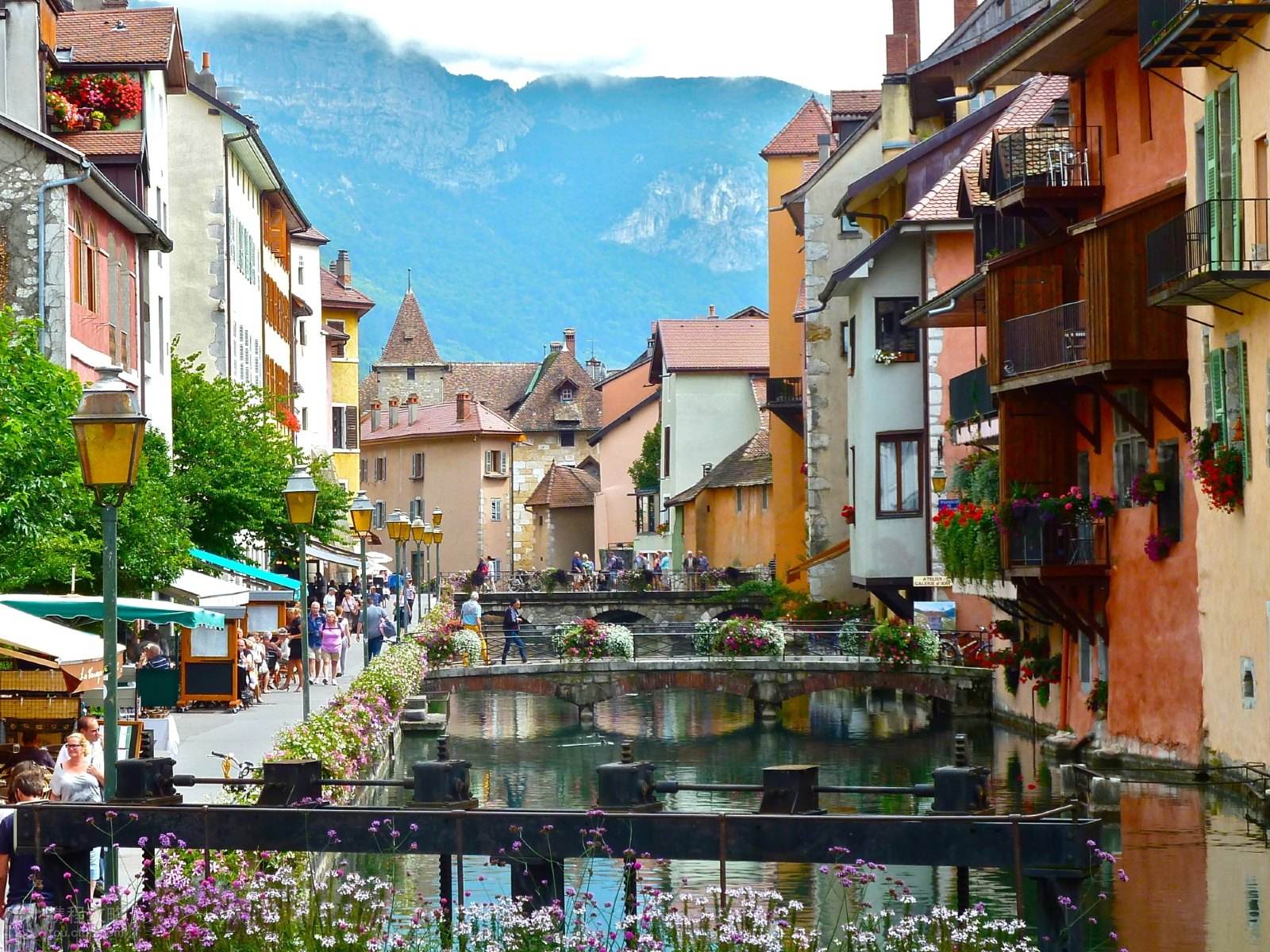 美丽的巴黎完整版,美丽的巴黎之旅视频