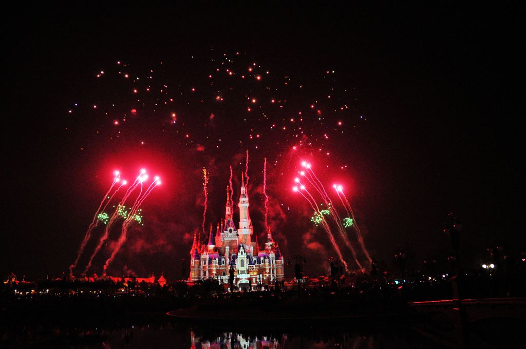 上海迪士尼自驾停车攻略,上海迪士尼6岁孩子攻略