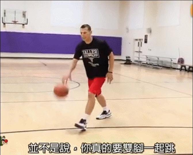 篮球转身运球右脚为中枢脚,篮球运球转身教学反思