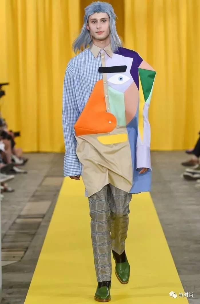 当下男装流行款式,男装宽松百慕大短裤流行趋势