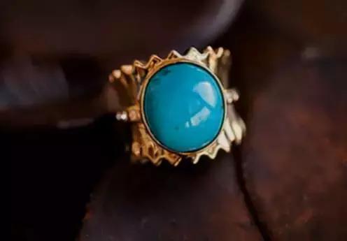 不要以为国际奢侈大牌就不“抄袭”了