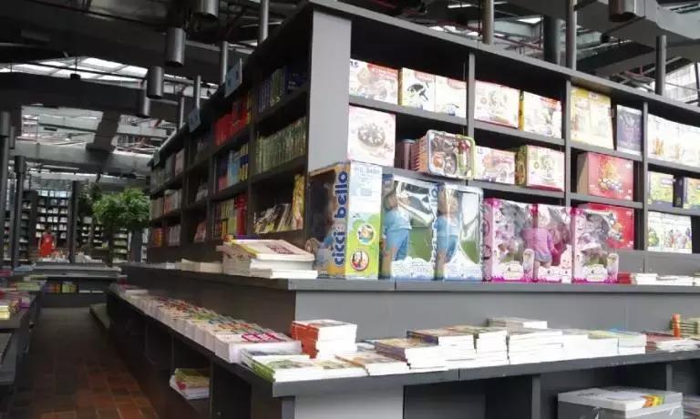 贵阳最美书店网红打卡地,贵阳必打卡的书店