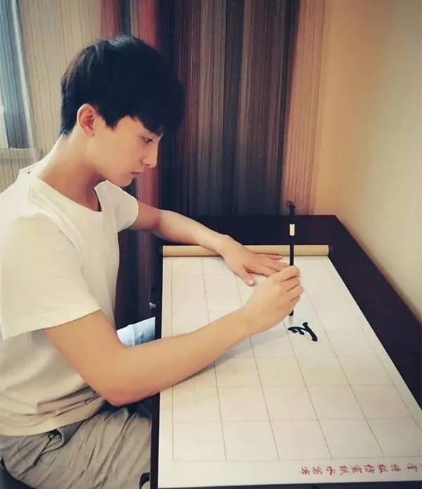 牛骏峰表演京剧,牛骏峰京剧功底视频