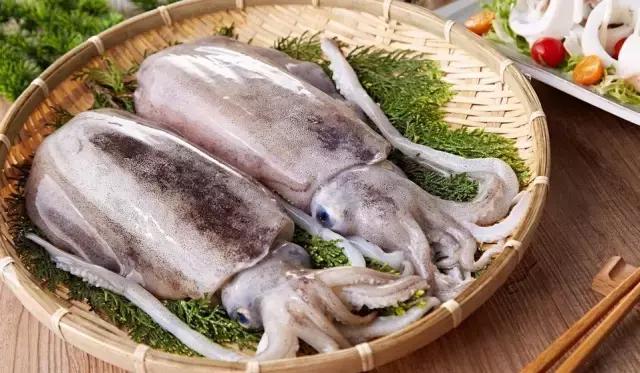 又到吃海蛎子的季节,又到了吃海鲜的季节生蚝