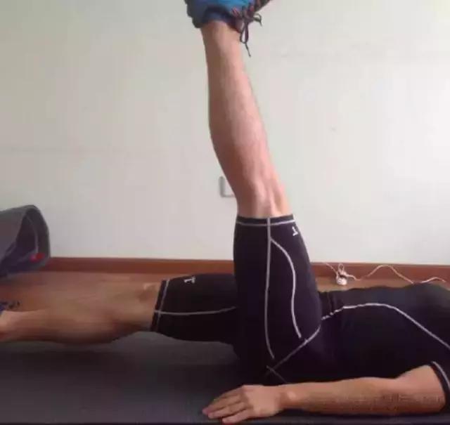 怎么改善髋弹响,外旋弹响髋的运动康复训练