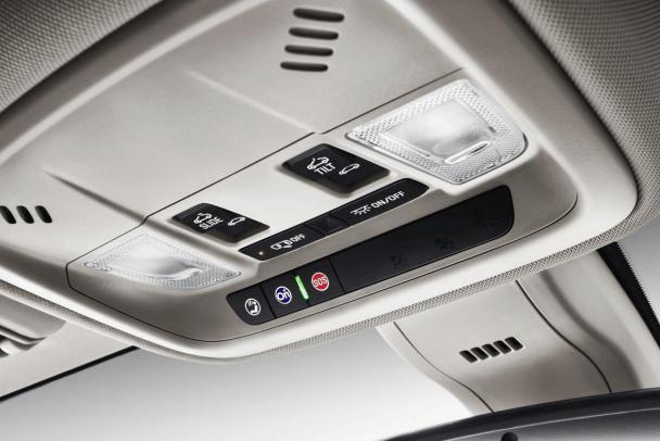 迈腾对比新款帕萨特,新款迈腾帕萨特对比