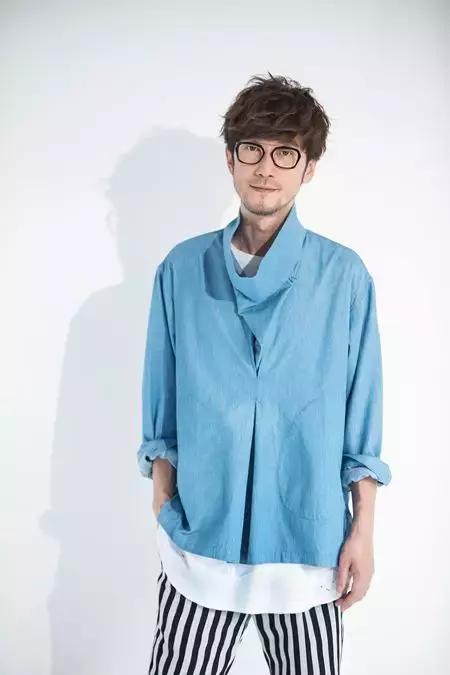 年少遇小刚，情歌听到殇